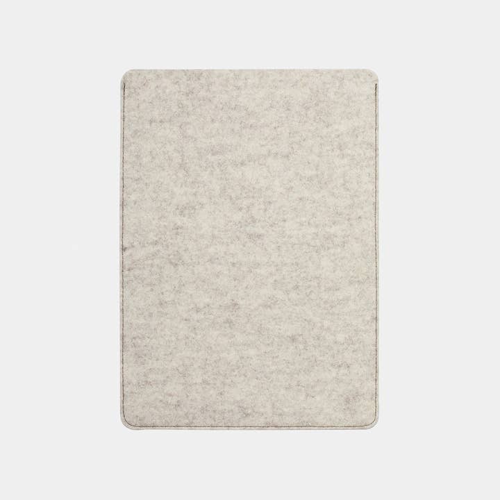 Oakywood - Wholesale Laptop/tablet case – Unisex - Felt MacBook Sleeve5