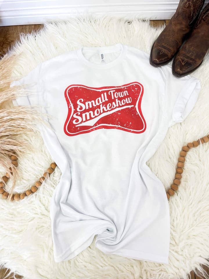 Smokeshow d'une petite ville pour la vente par Hart and Hollow