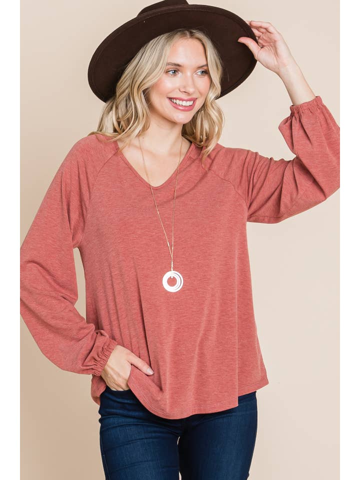 Emerald Collection - Wholesale Tunic - Women's - ETK-8647 Casual V Neck Basic Long Sleeve Top