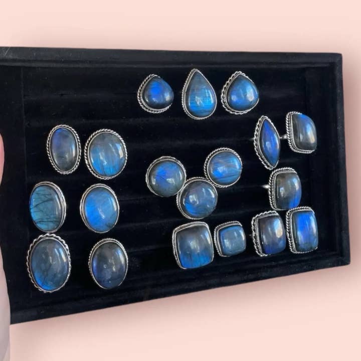 Namaste Home - Wholesale Bath & Body Set - Moon Box Gift Set, 6 or 7 Piece Aromatherapy Set w/ Candle..8