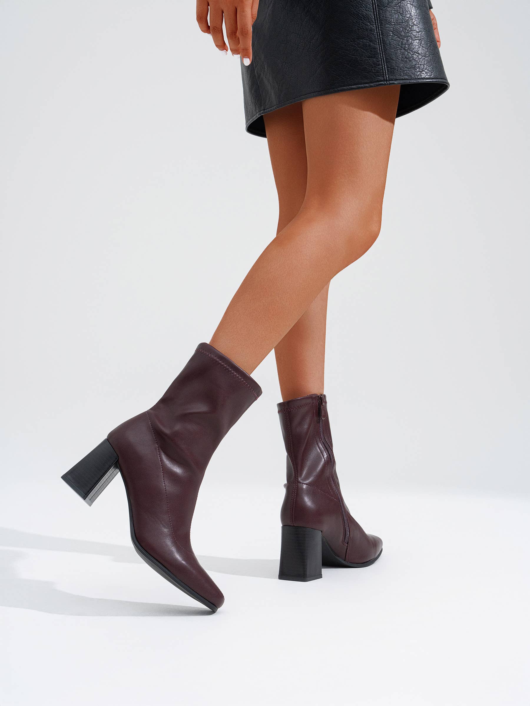 CEREZA - Wholesale Booties - Women's - ANKLE BOOT WITH BLOCK HEEL2