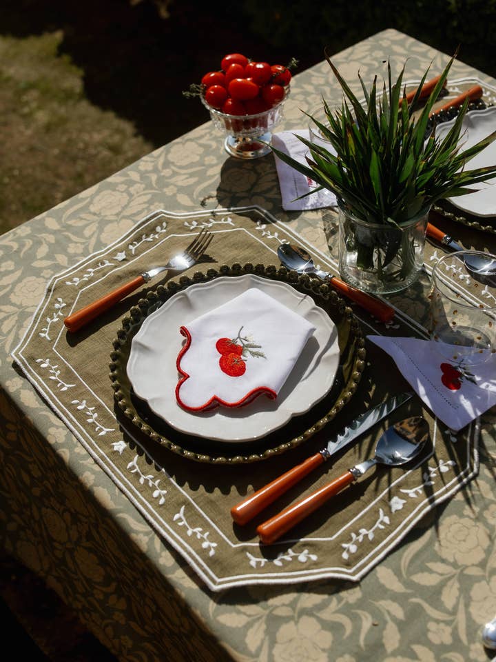 Set de table Faial, vert et écru pour la vente par Mariaida Home