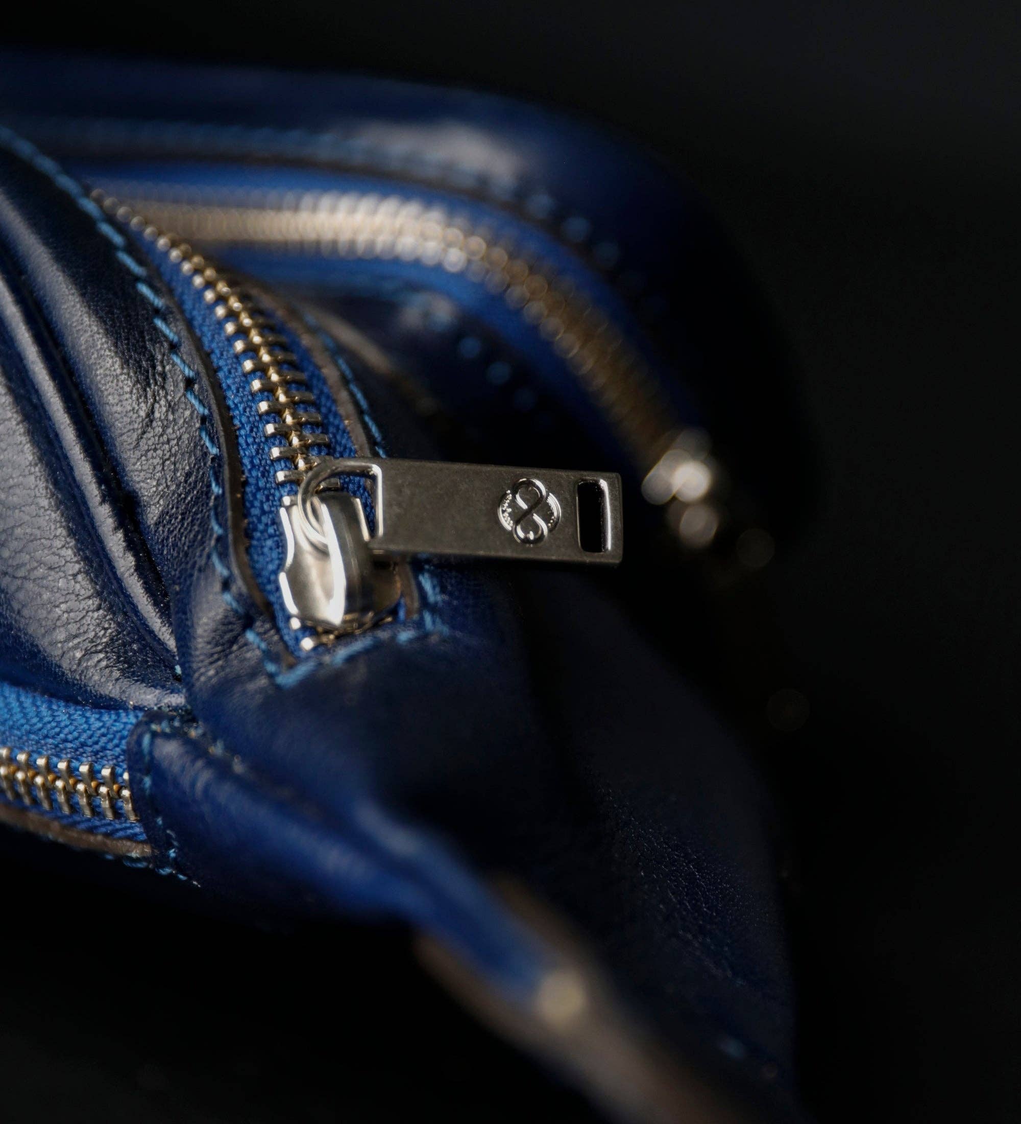 Time Resistance - Wholesale Belt Bag - Unisex - Leather Sling Bag Belly Bag - Independent People39