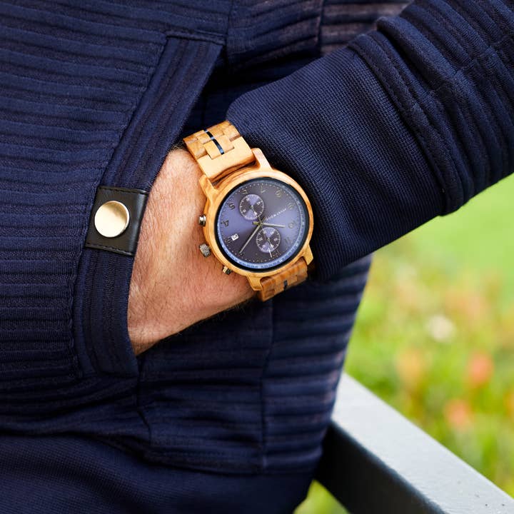 Voyager - Koningsblauw - herenhorloge voor wholesale door AvantWood