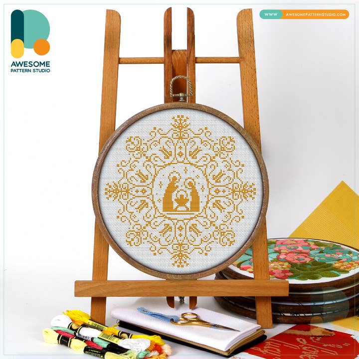 Kit de Noël monochrome CS2018, point de croix compté pour la vente par Awesome Pattern Studio