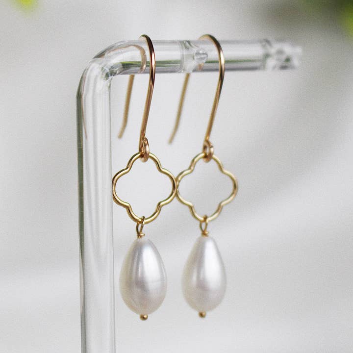 Clover collection: earrings for wholesale by Lovanju