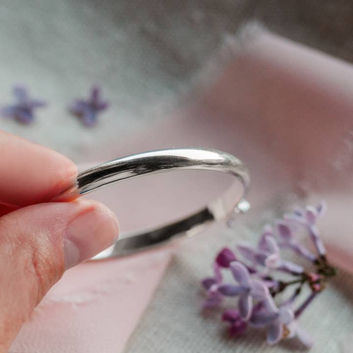 Cherished Moments - Wholesale Bangle Bracelet - Classic Silver Bangle Bracelets for Babies, Kids or Women2