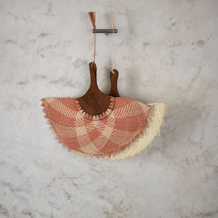 P.I.Project America - Wholesale Opvouwbare waaier - Handgeweven waaier van hout en natuurlijke palm3