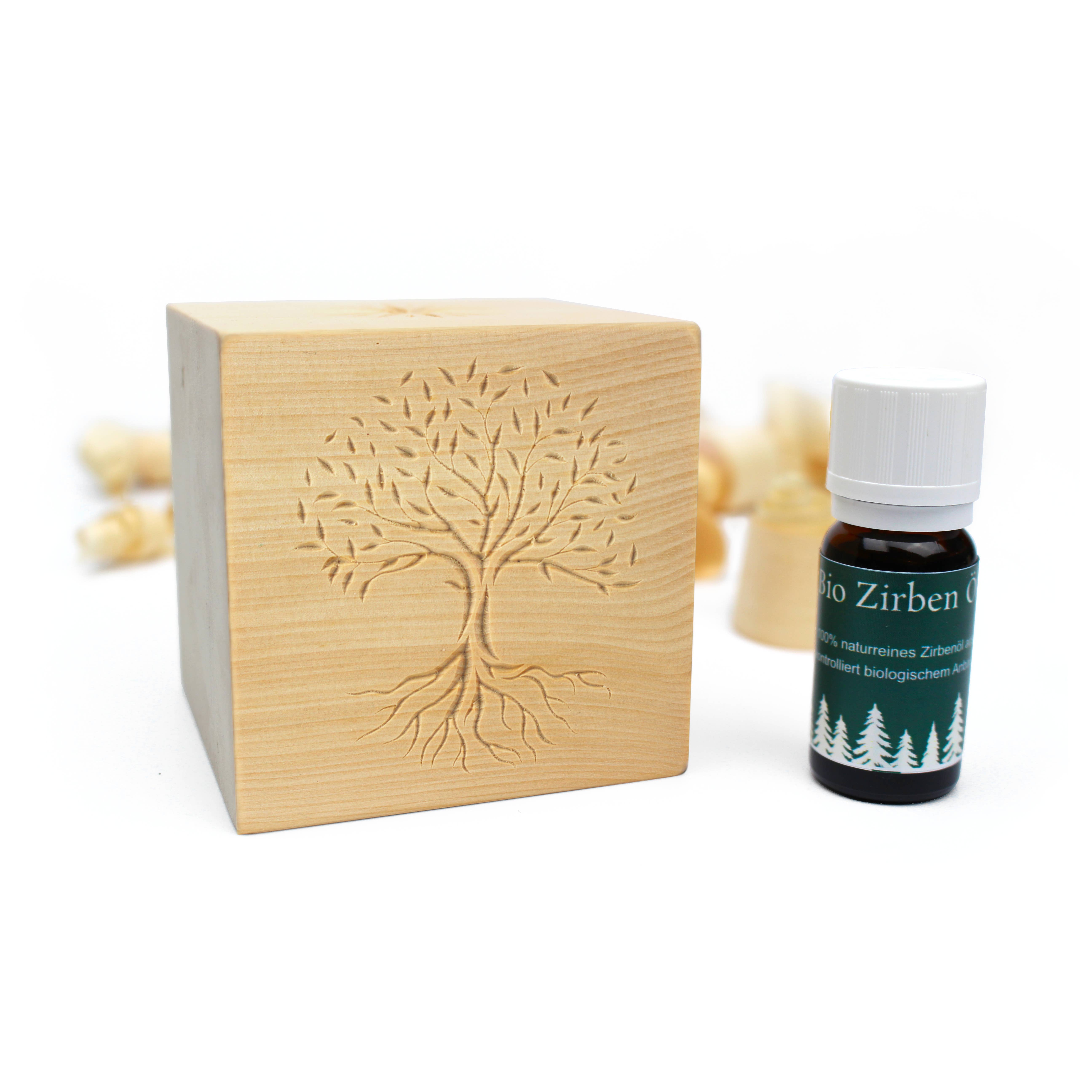 Gebrüder Holz - Wholesale Essential Oil - Swiss pine tree cube with organic pine oil