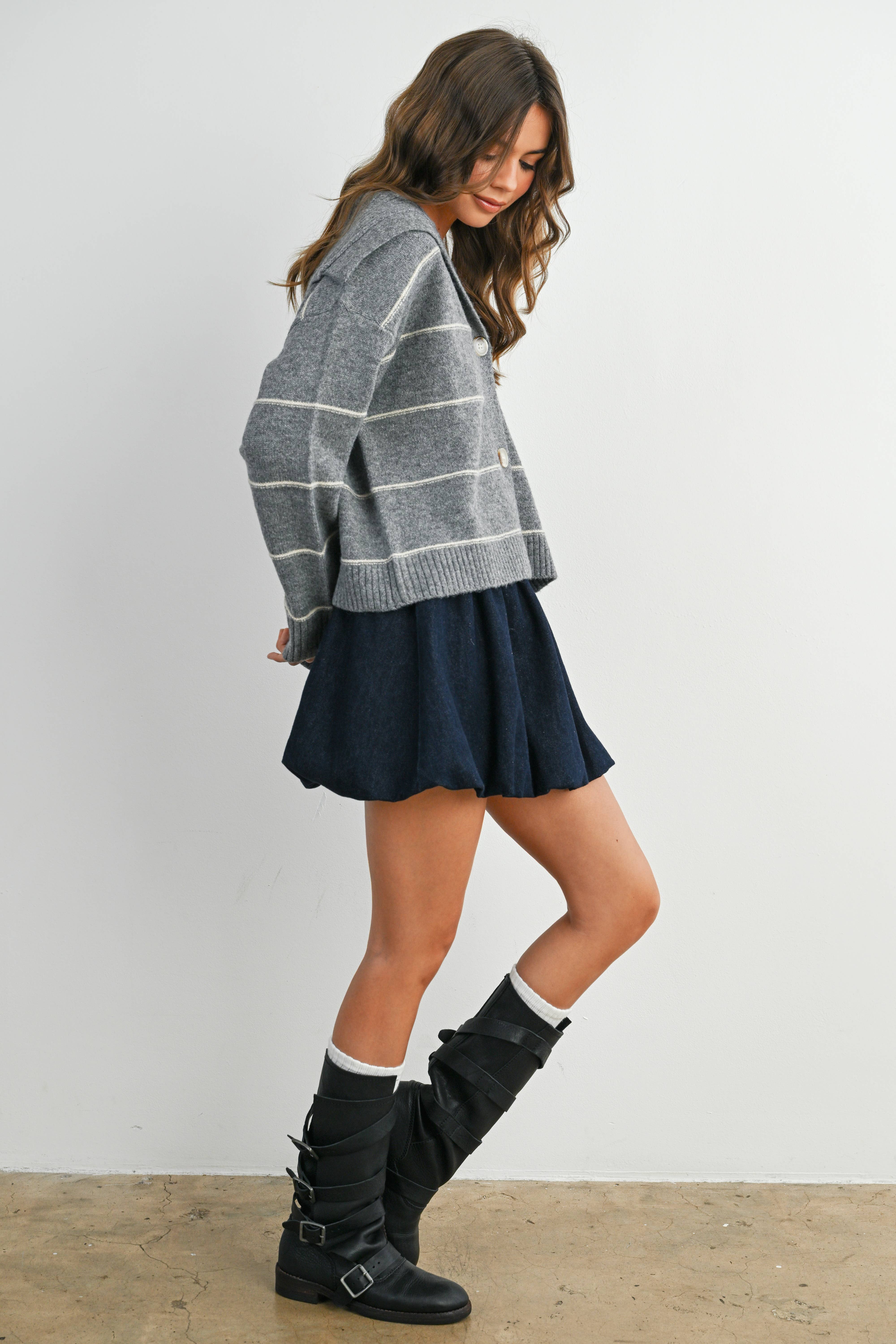 BUTTERMELON - Wholesale Knit Sweater - Women's - Button-Up Striped Collared Long Sleeve Top - BMC788323