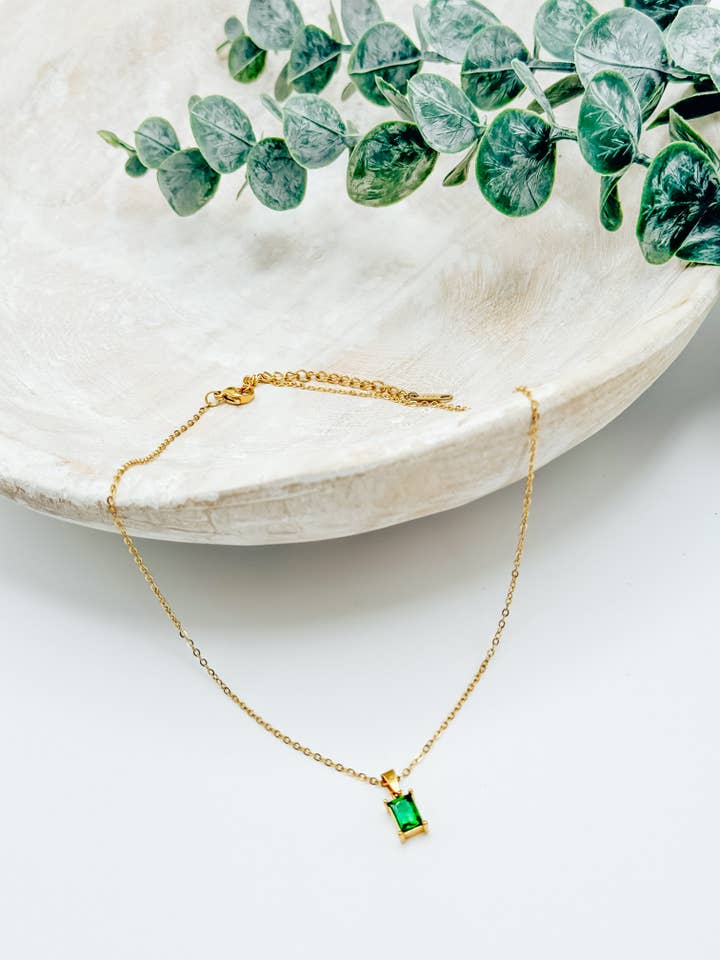 Emerald Elegance Pendant Necklace for wholesale by Hart and Hollow