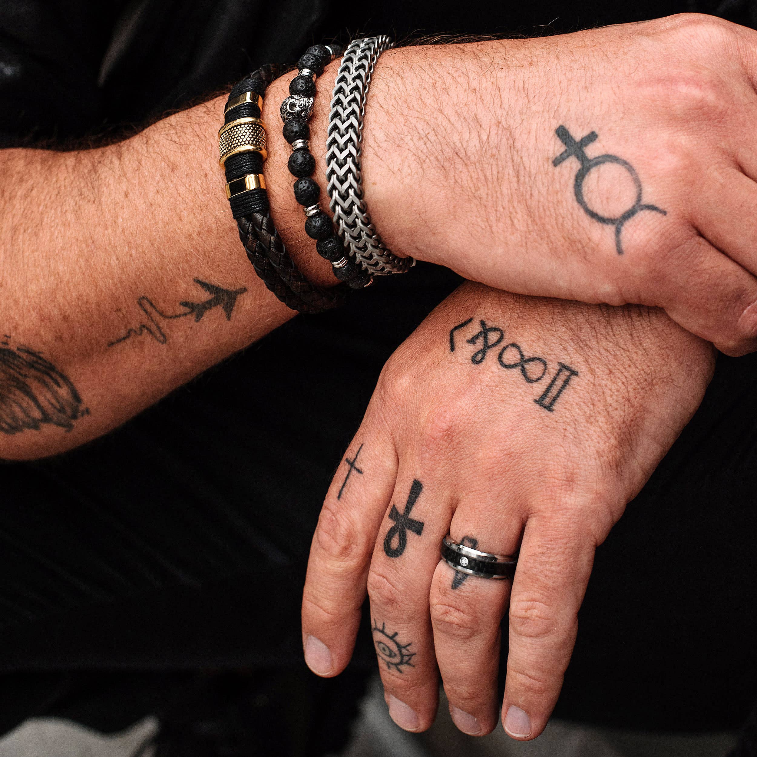 West Coast Jewelry - Wholesale Jewelry - Men's - Men's Cubic Zirconia Carbon Fiber Ring1