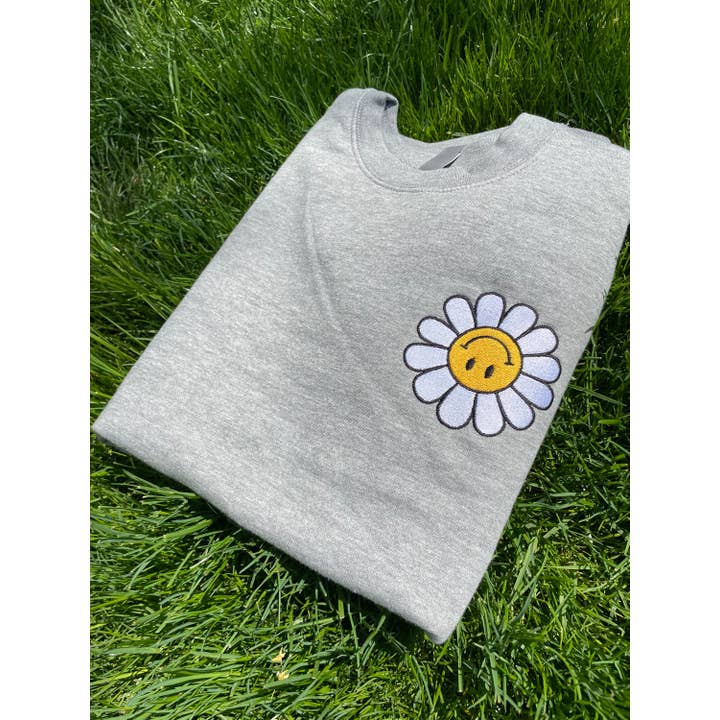 Sara Lutz Art - Wholesale Sweatshirt - Unisex - Daisy Patch Embroidered Sweatshirt9