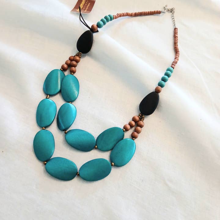 Cinnamon Creations - Wholesale Beaded/pearl necklace - Chunky 2-Layered Wooden Beads Necklace N6-2748