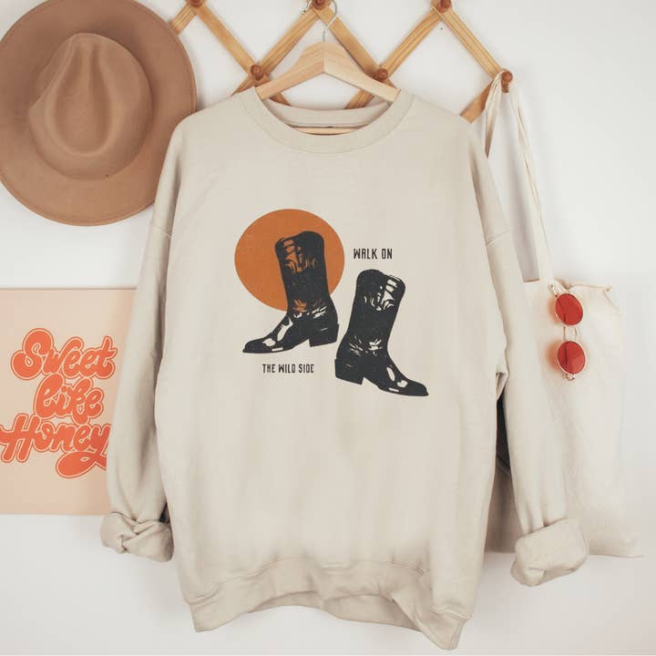 Walk On The Wild Side Långärmad T-shirt med rund hals för wholesale av The Hive Boutique Wholesale