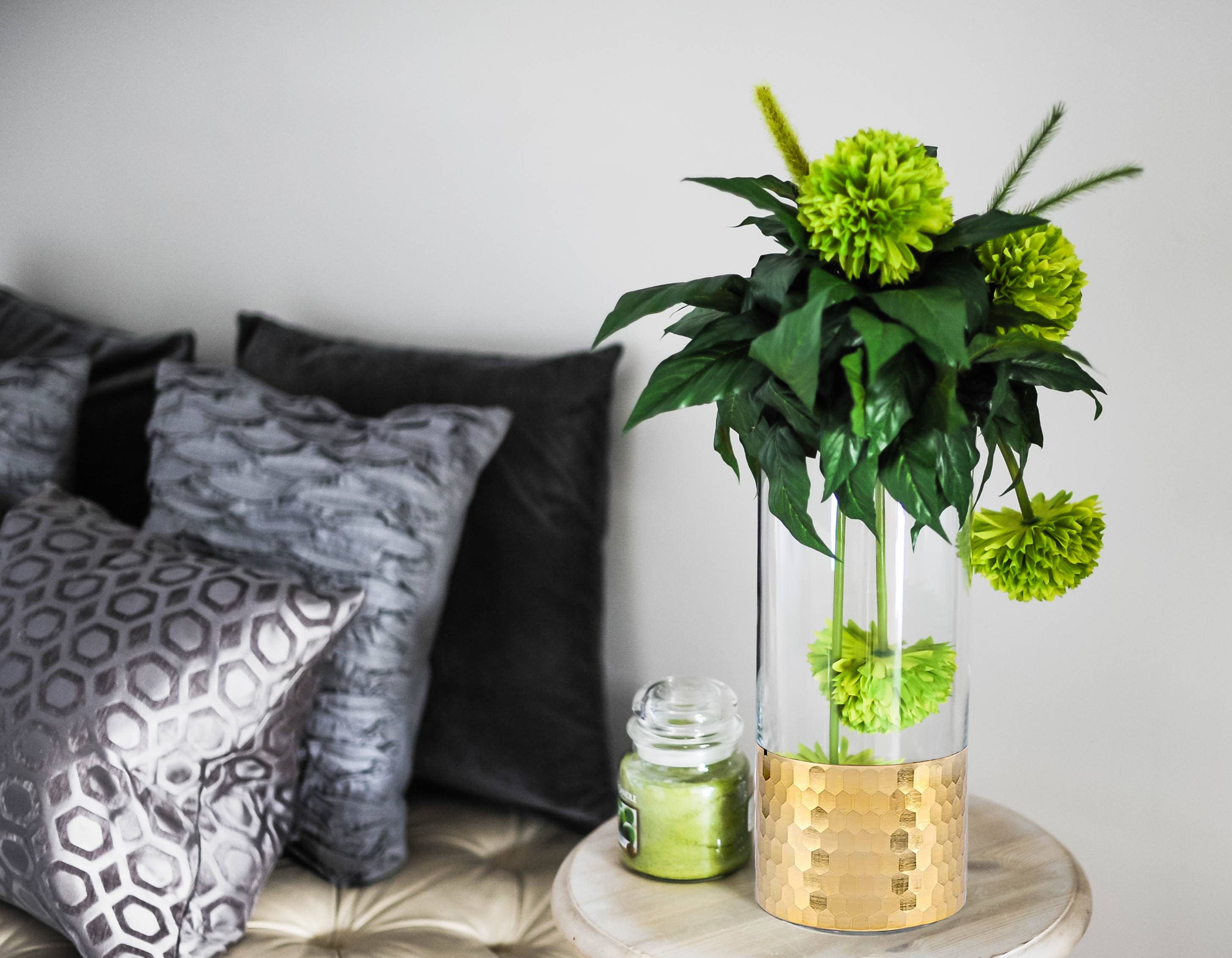 WGV International - Wholesale Vase - WGV Cylinder Glass Vase with Gold Foil Honeycomb - 4" x 8"H3