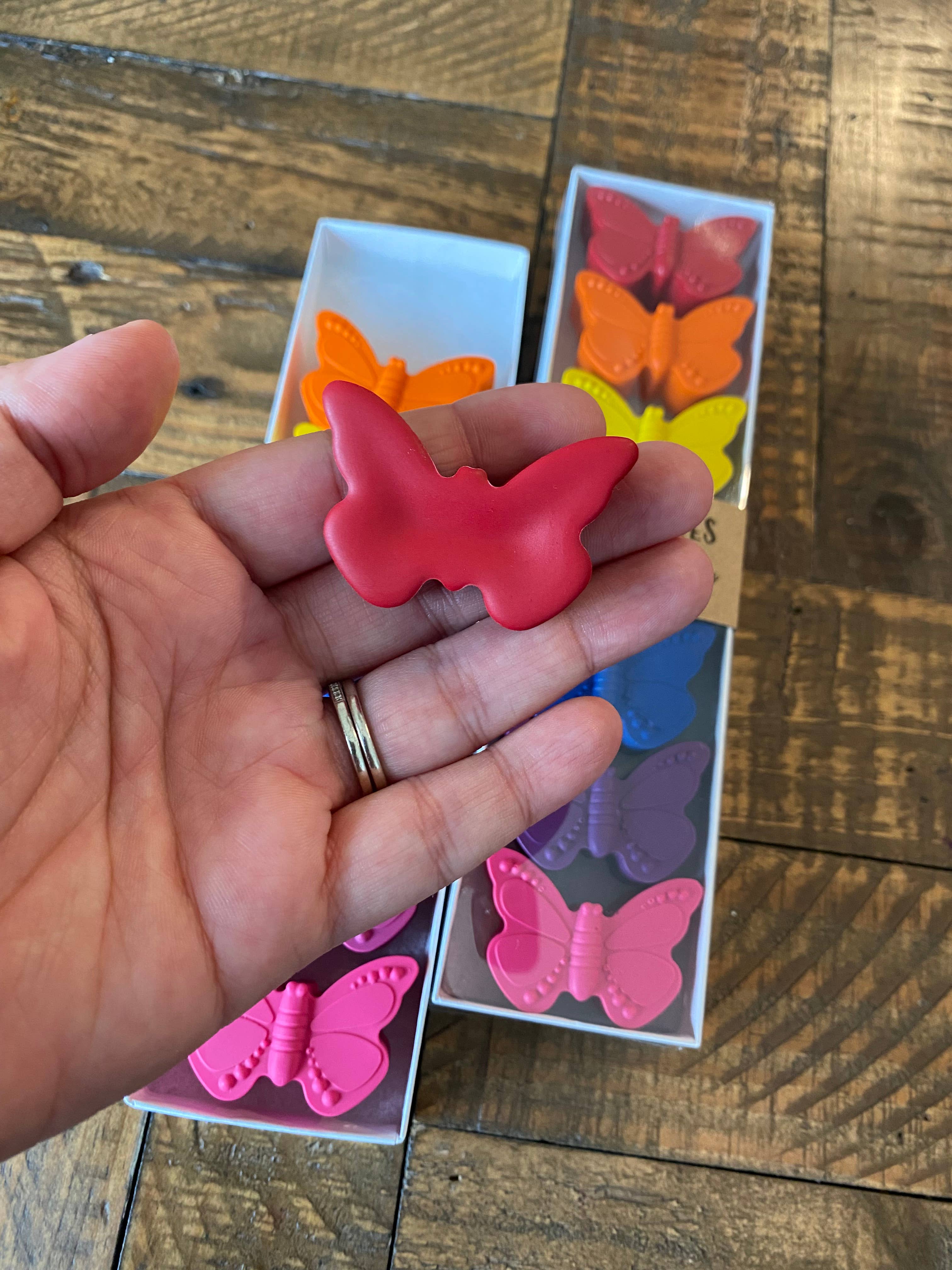 Playful Roots - Wholesale Crayons - Kids & Baby - Butterflies Crayon Set - Handmade Non-Toxic Kids Gift2