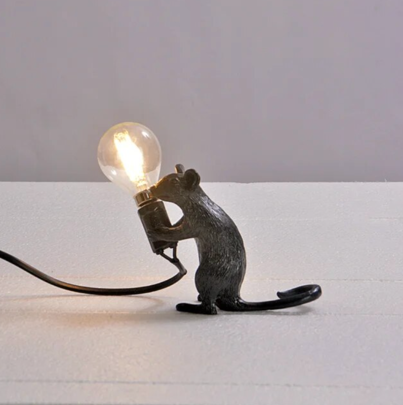 huemabe (All Import Duties Covered) - Wholesale Night Light - Black Mouse Resin Night Light | Creative Lamp1