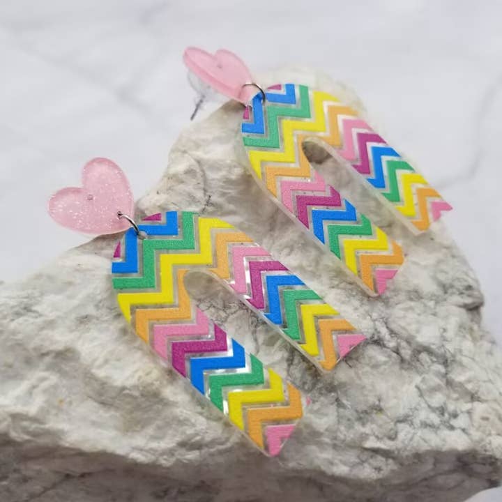 Boucles d'oreilles Summer Heart Rainbow pour la vente par The Pretty Jewellery