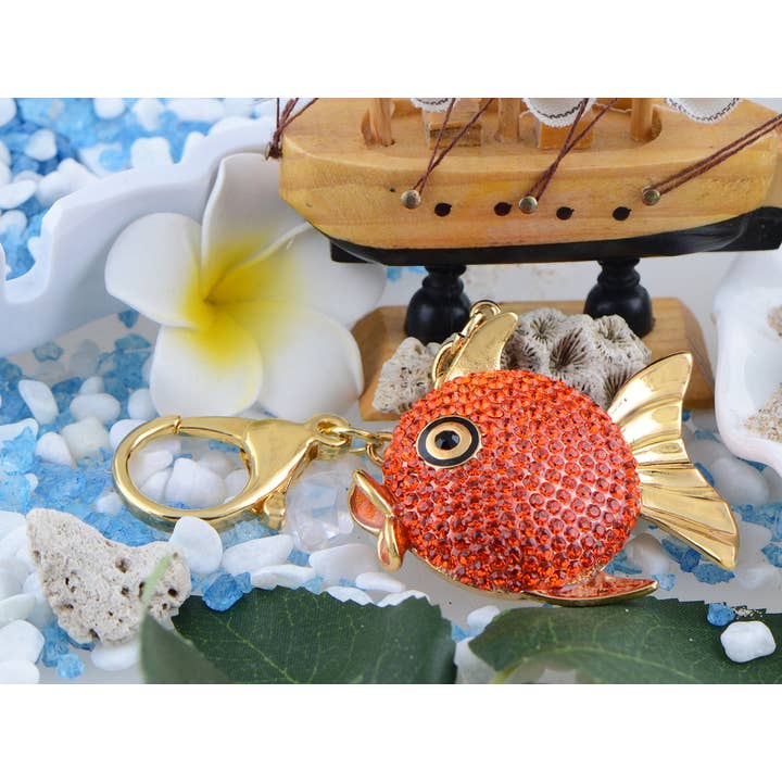 AK Brand – Großhandel Schlüsselanhänger – Damen – Swarovski Kristall Feueropal Engel Piranha Fisch Schlüsselbund