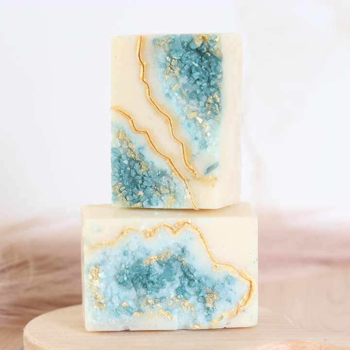 Sudsy Soap Works LLC - Wholesale Bar Soap - Emerald Artisan Soap3