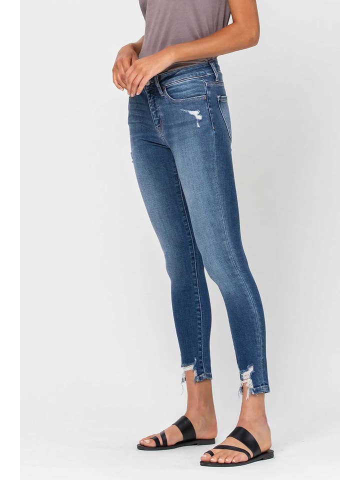 PORTUGAL MID RISE DISTRESSED CROP SKINNY JEANS T5115 for wholesale on Faire
