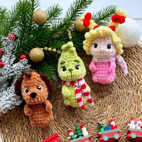 Crochet Grinch Amigurumi, Crochet Grinch et ses amis pour la vente par TOMOPOD LLC