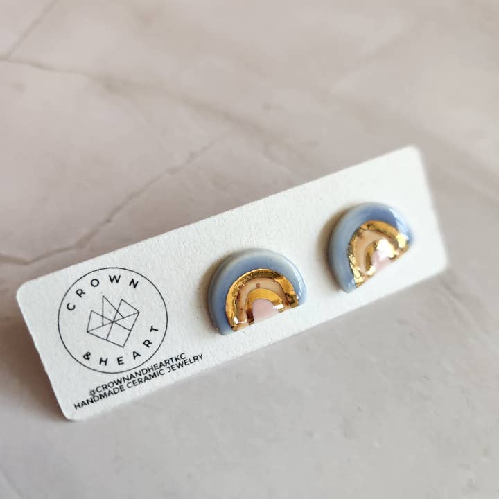 Mini tachas arco-íris por atacado de Crown & Heart