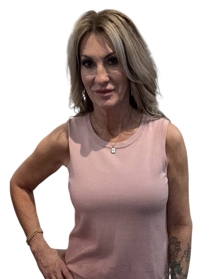 NS2254-R - Roze - Mouwloze Tanktop A3753 voor wholesale door K & C Clothing, Inc.