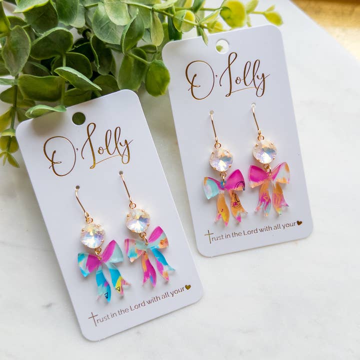 Pedra AB branca com laço acrílico multicolorido "Linden" por atacado de O’Lolly Jewelry