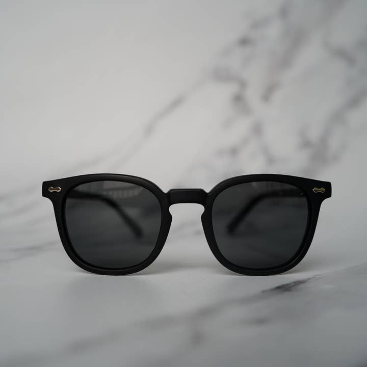 BukiBaby Sunglasses - Venta al por mayor Gafas de sol - Niños - Club-Shades de 2 a 5 años