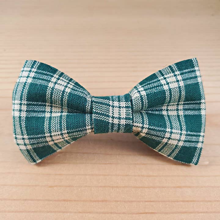 Old Man Plaid Bow Tie for wholesale by Cheeky Chic Bows
