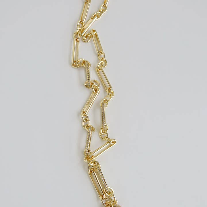 Boutique Suarez Co. - Wholesale Pendant/Charm Necklace - 18" Diamond Figaro Charm Holder Necklace - Clicker Clasp - add charms9