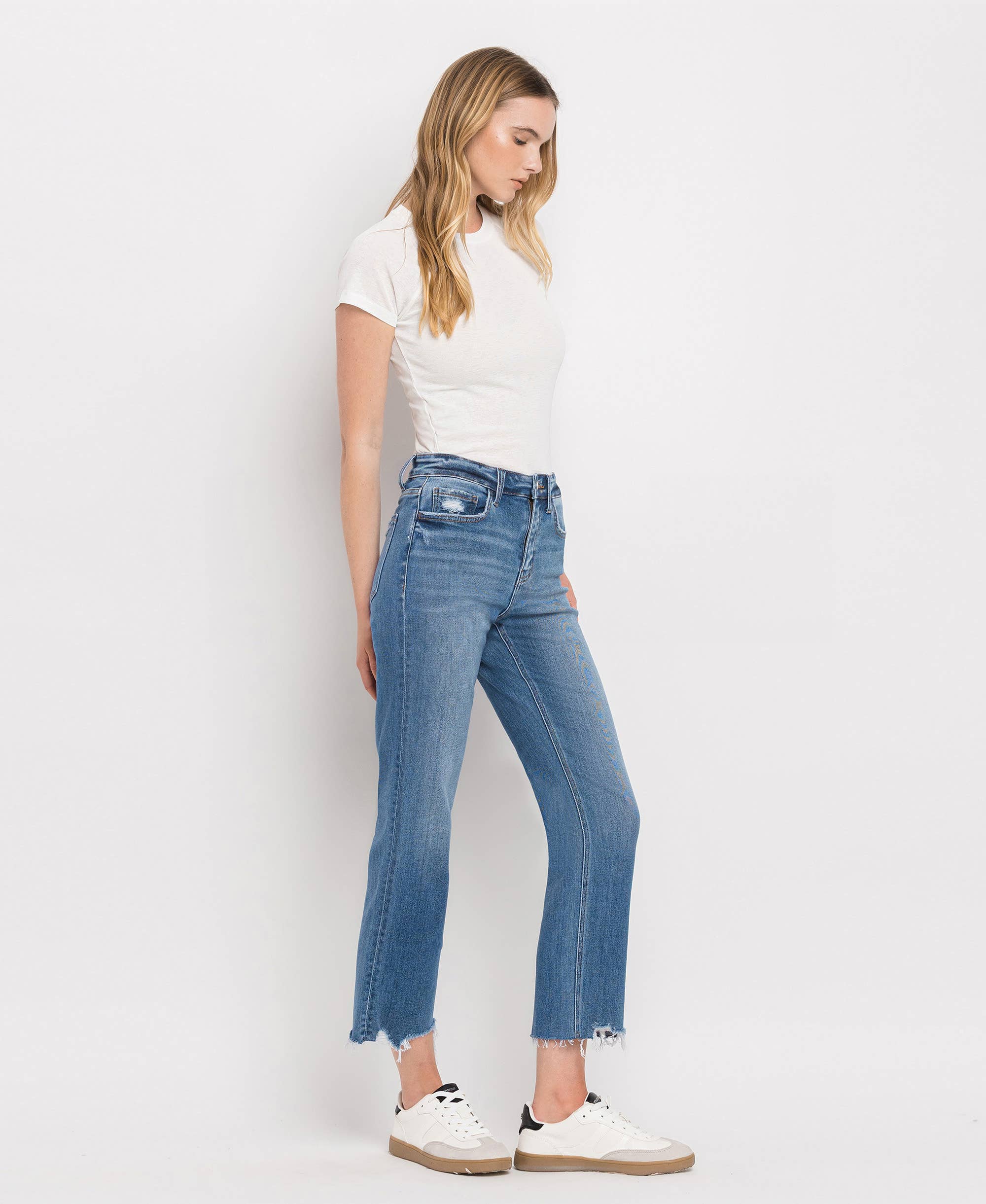 GALLANT HIGH RISE REGULAR STRAIGHT JEANS T6224 for wholesale on Faire9