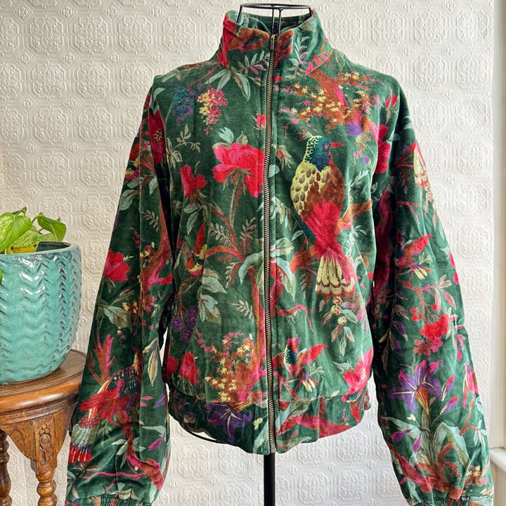 Luxury Velvet Boho Bomber Jacket Elegant Emerald ForestGreen and other Purchase Wholesale open end zipper. Free Returns & Net 60 Terms on Faire trending on Faire.