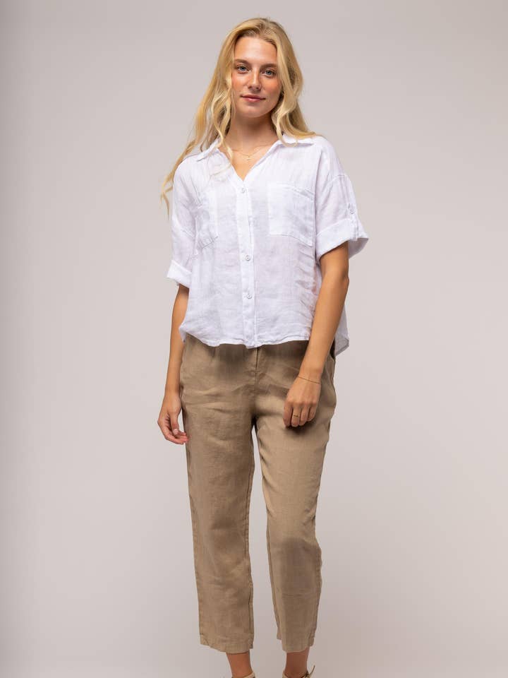 Fransk linnecroppskjorta för wholesale av LINEN LUV