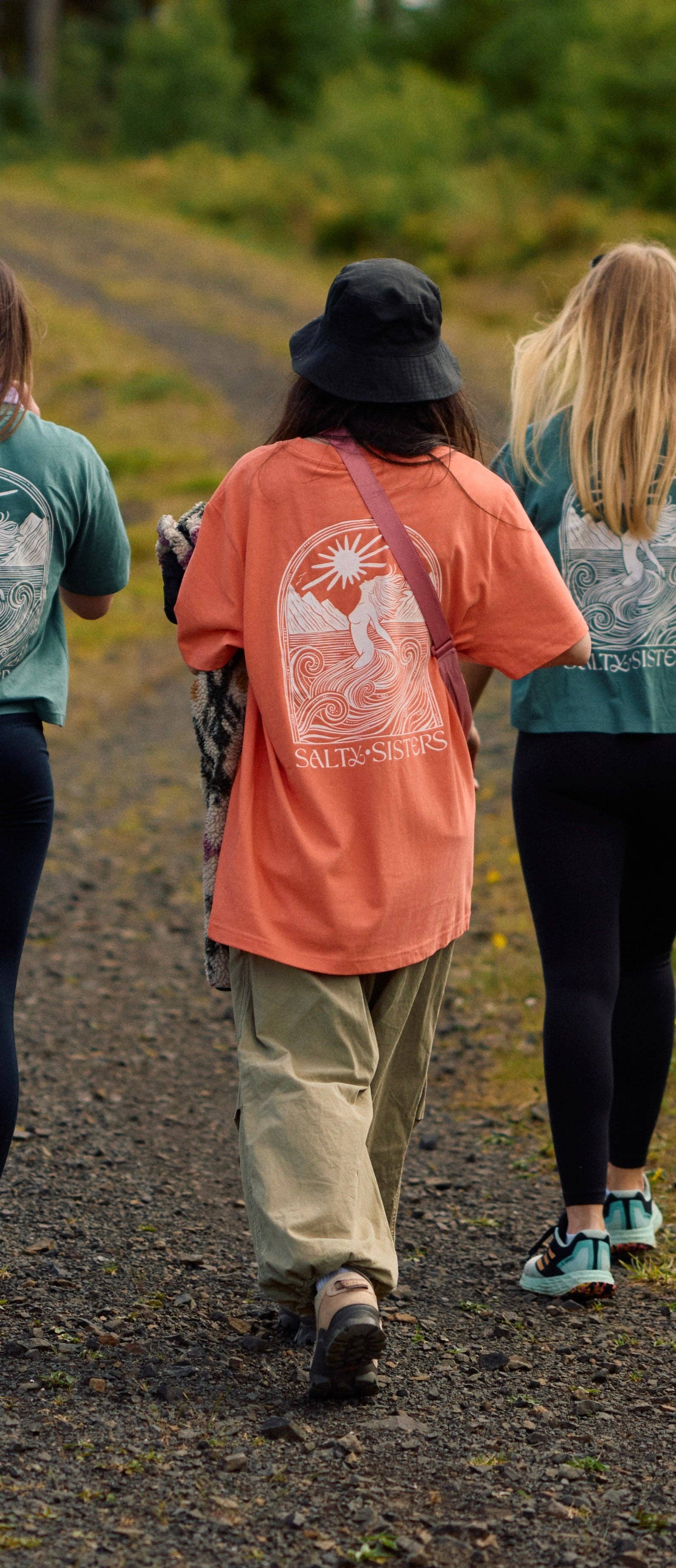 Salty Sisters - Wholesale Screen Printed T-Shirt - Women's - Long Unisex Relaxed Heavy T-shirt4