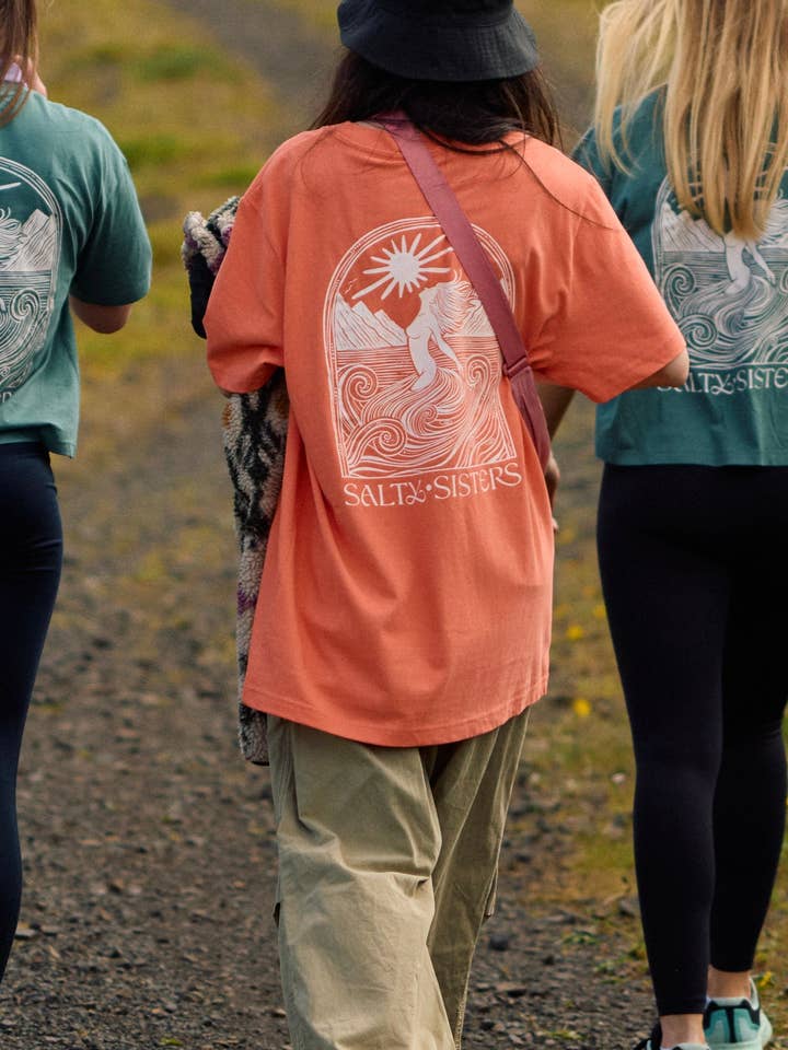 Salty Sisters - Wholesale Screen Printed T-Shirt - Women's - Long Unisex Relaxed Heavy T-shirt4