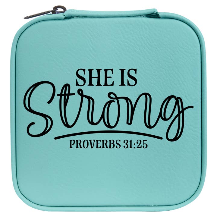 Boîte à bijoux de voyage en similicuir She Is Strong, bleu sarcelle pour la vente par The Purple Chickadee