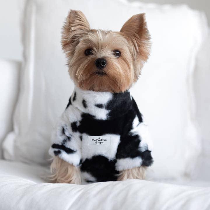 The Paw Print Boutique - Wholesale Pet Coat - Dog - The Cow Print Fluffy & Fabulous Fleece7