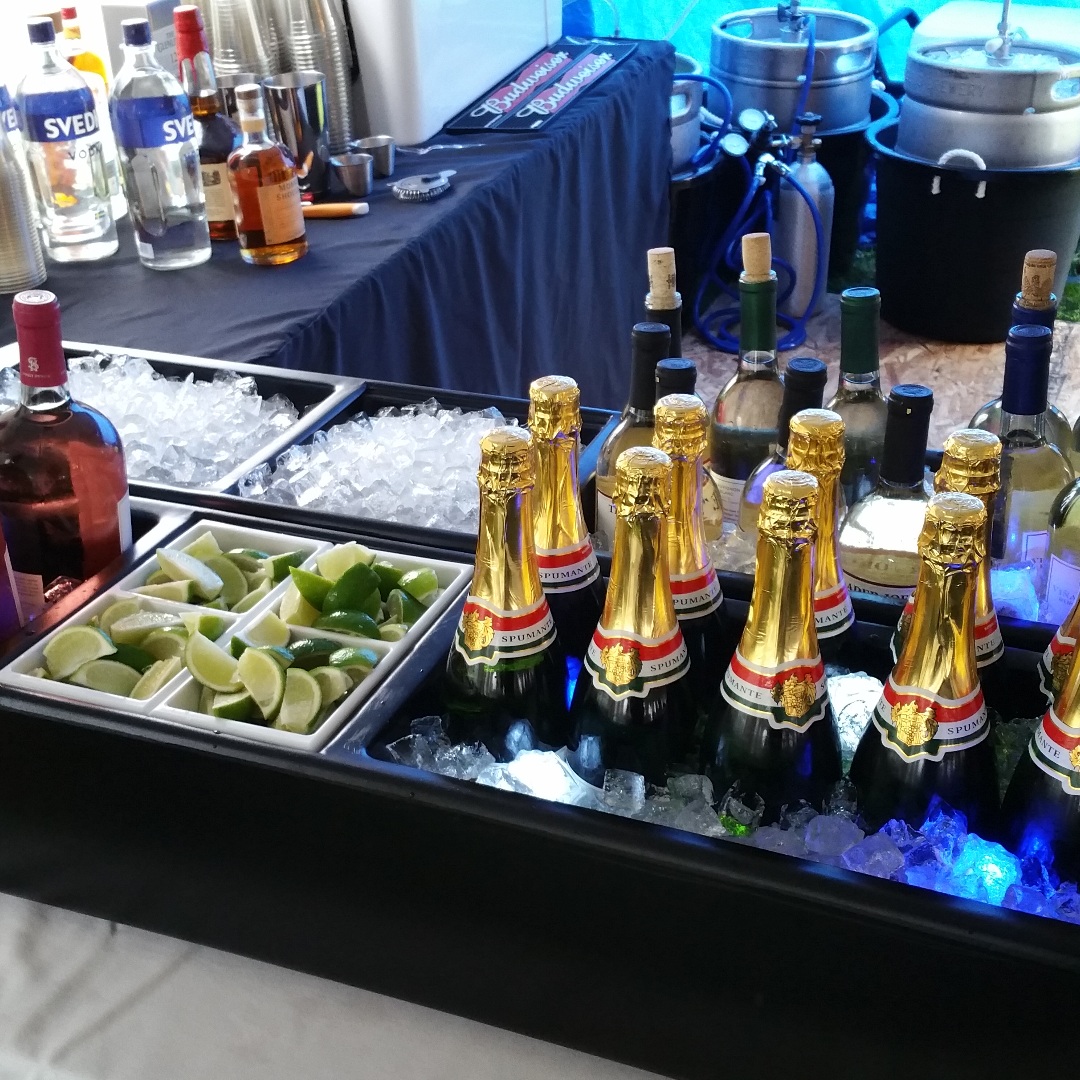 REVO Coolers - Wholesale Cooler/Cooler Bag - REVO Party Barge Cooler™ | Deep Black3