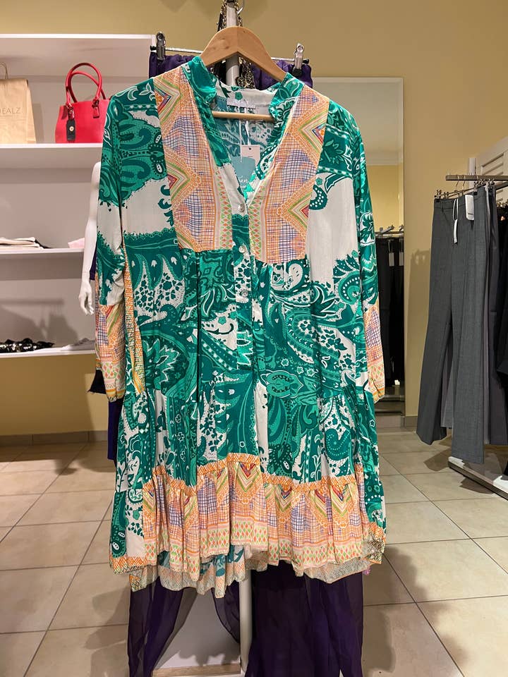 Vestido corto túnica multicolor verde - Made in Italy para venta al por mayor de Luxe Dealz - A Piece of Fashion History - Boutique