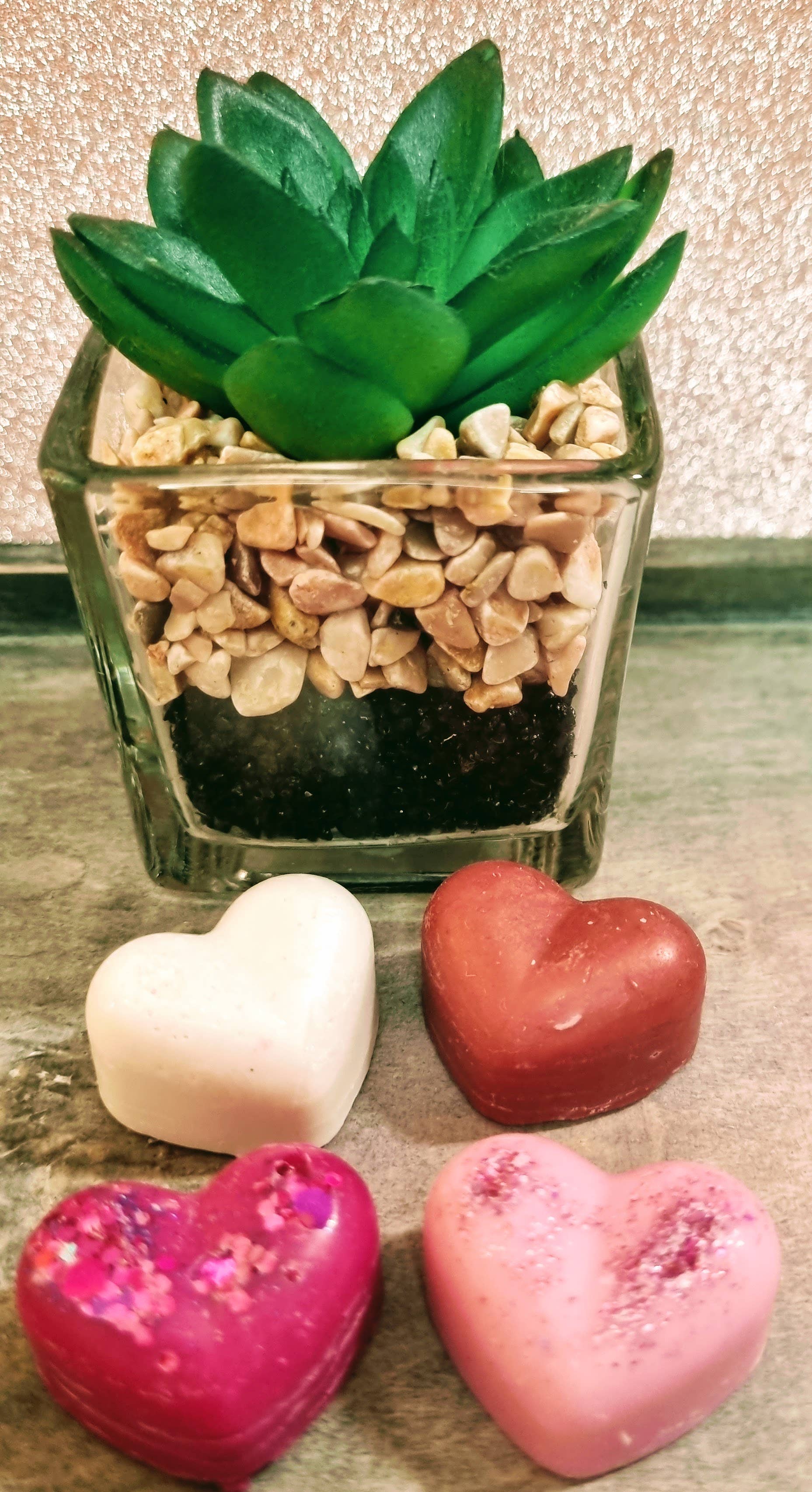 Aka Designs - Wholesale Feesttasje/zakje - feestbedankdoos - gevuld met een hartmonster van sojawas1