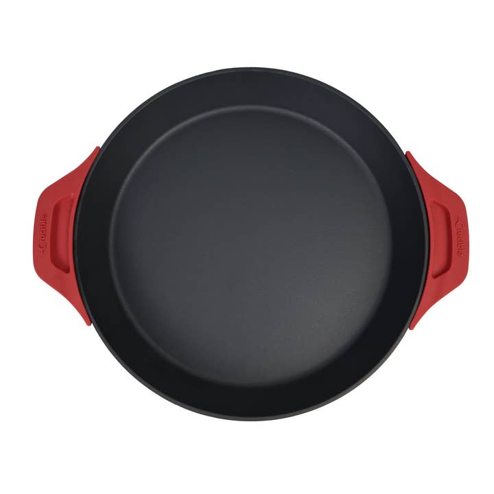 Crucible Cookware - Wholesale Cast Iron Skillet - 15.75-Inch (40 cm) Cast Iron Skillet Set with Dual Loop Hand1