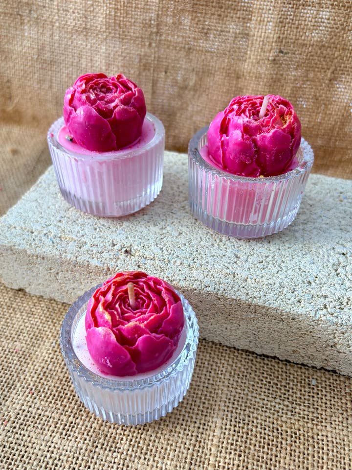 Blushing Bloom Mini Flower Candle for wholesale by Kourage & co