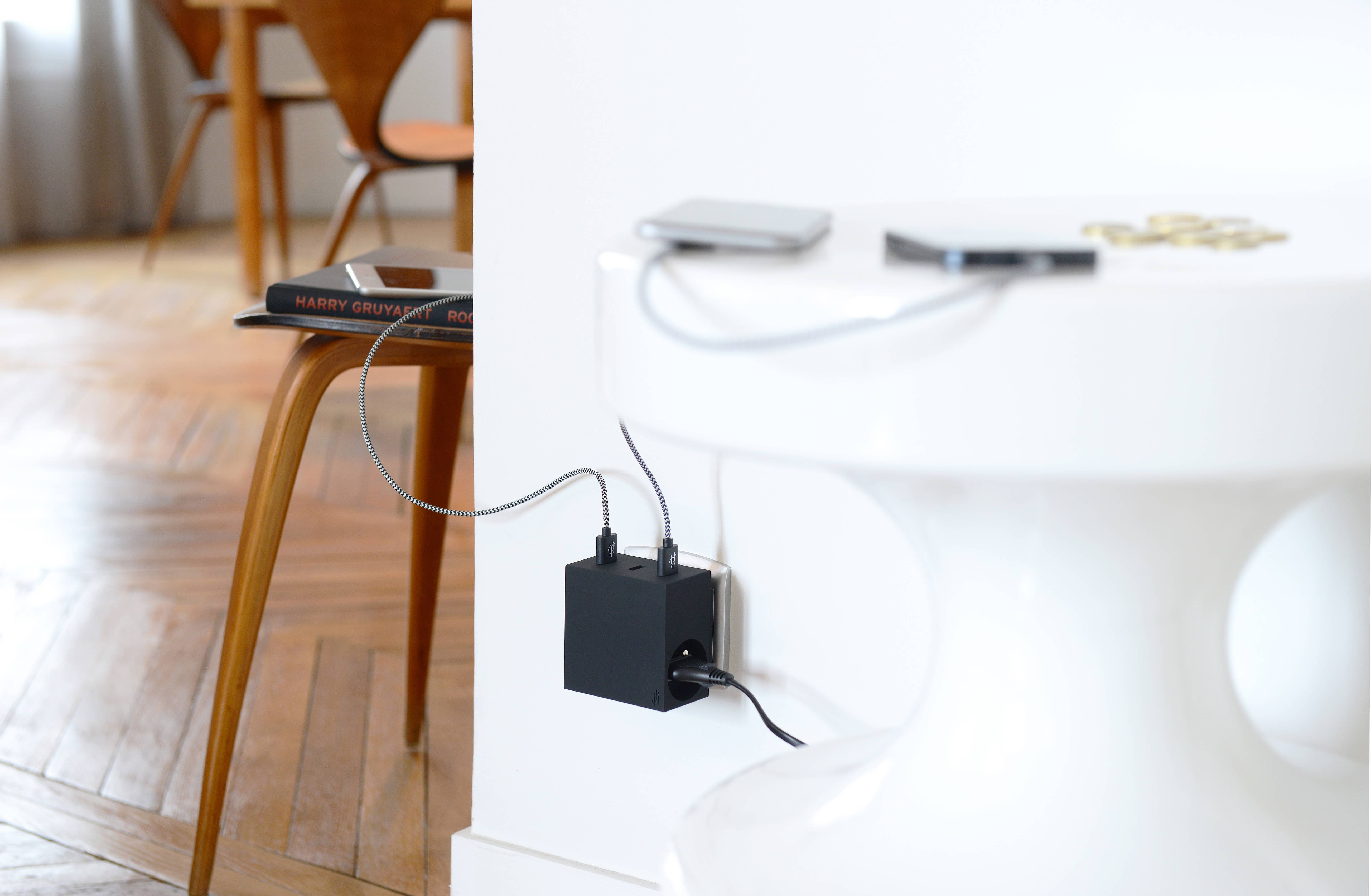 Usbepower - Wholesale Charging Dock - Power Strip With 3 USB Charger Hide 4.44