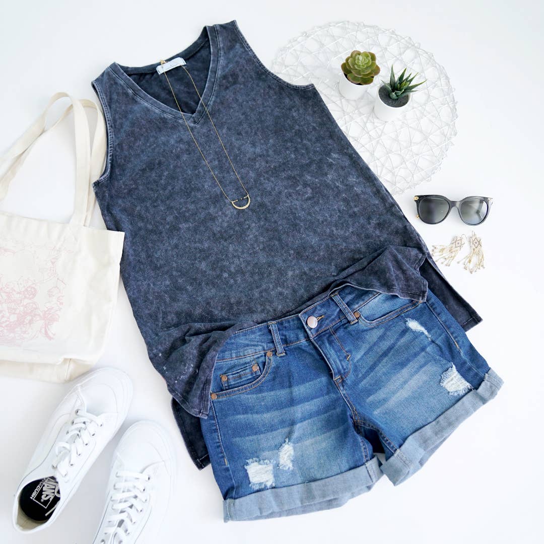 42POPS – wholesale Linne (Tryckt) - Dam – Mineral Wash ärmlös tunika med v-ringning och sidospalt, stor storlek16