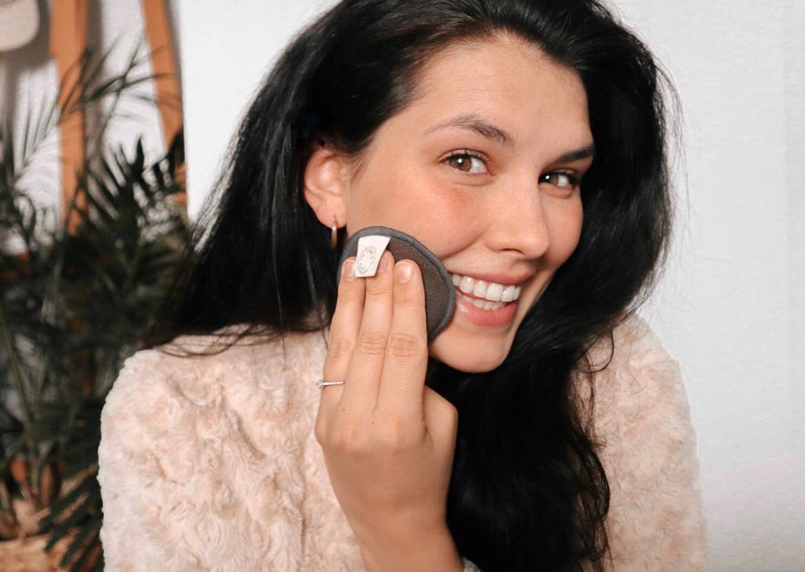 The future is bamboo - Wholesale Cotton Pad - Bamboo Charcoal Facial Rounds - STARTER KIT7