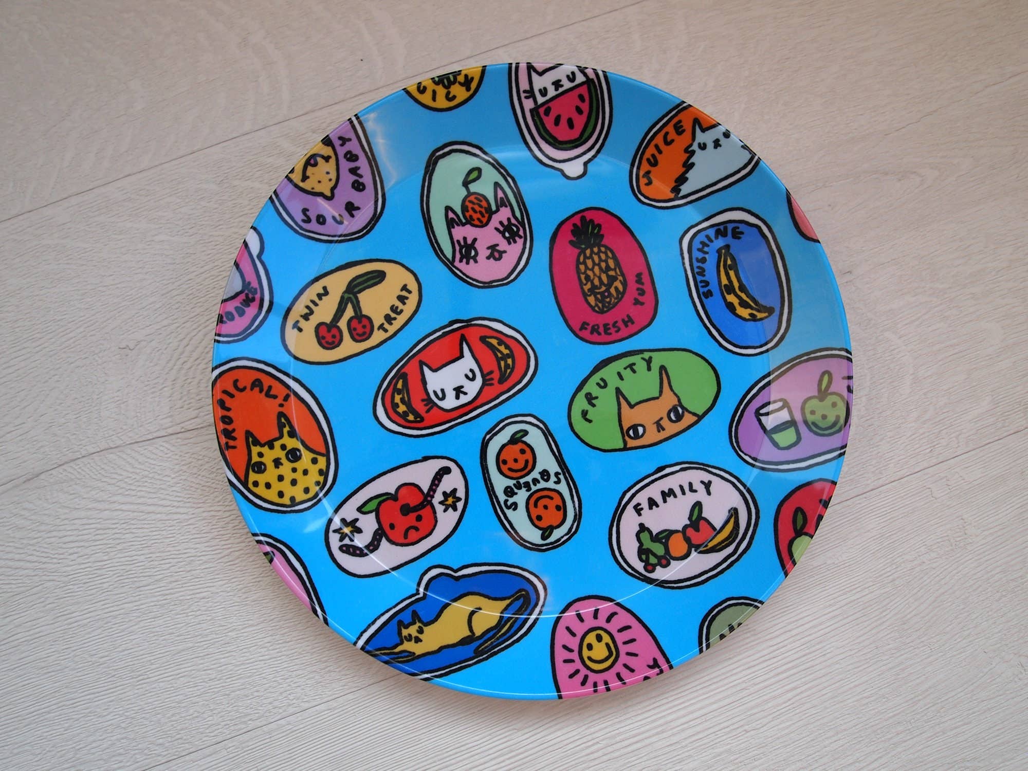 I LIKE CATS – wholesale Disposable plate – Cat Fruit Illustrated Plastic Snack Plate1