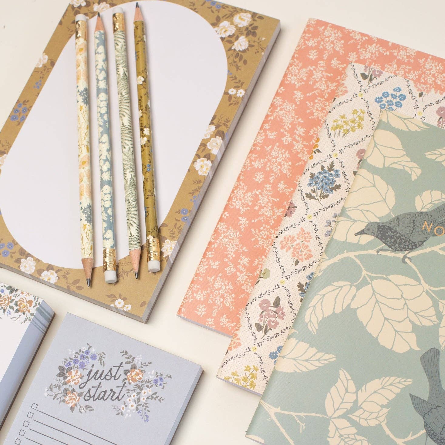 Flowerie - Wholesale Notepad - Blossom Large Notepad | Vintage Gold Floral6